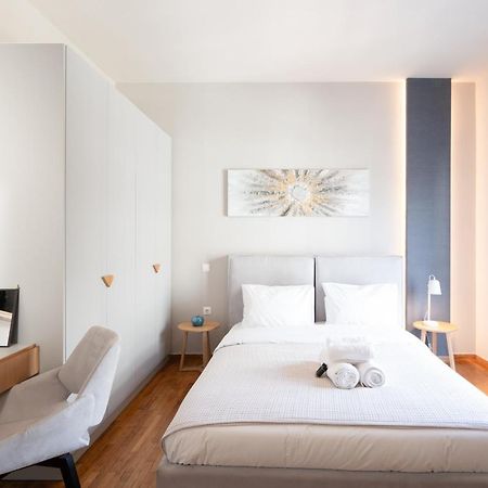 Classy Apartment In Koukaki, Walk To Metro & Acropolis アテネ エクステリア 写真