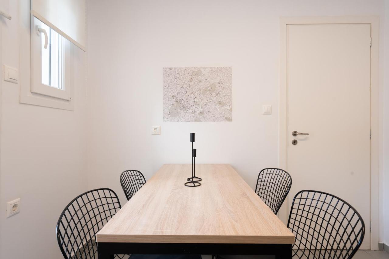 Classy Apartment In Koukaki, Walk To Metro & Acropolis アテネ エクステリア 写真