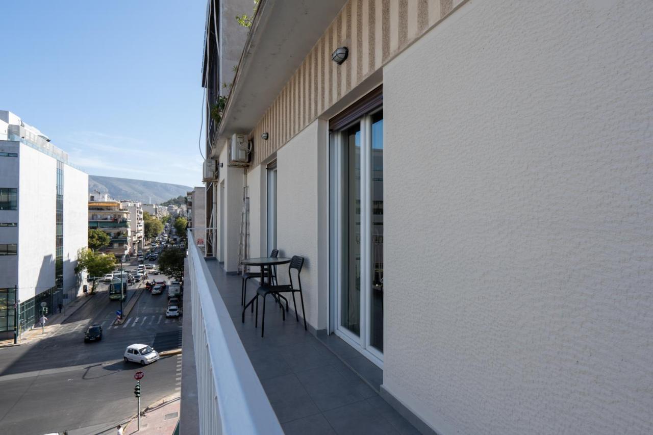 Classy Apartment In Koukaki, Walk To Metro & Acropolis アテネ エクステリア 写真